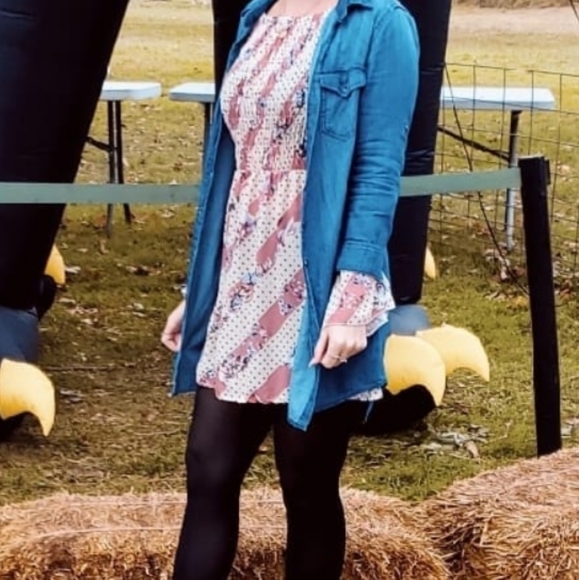 Dress - Picture 1 of 4